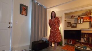 Mature BBW casting showcases a MILF and her young basement tenant